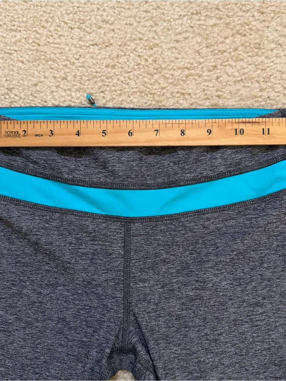 Lululemon Run: Inspire Crop II All Luxtreme Blue Tropics Size 4